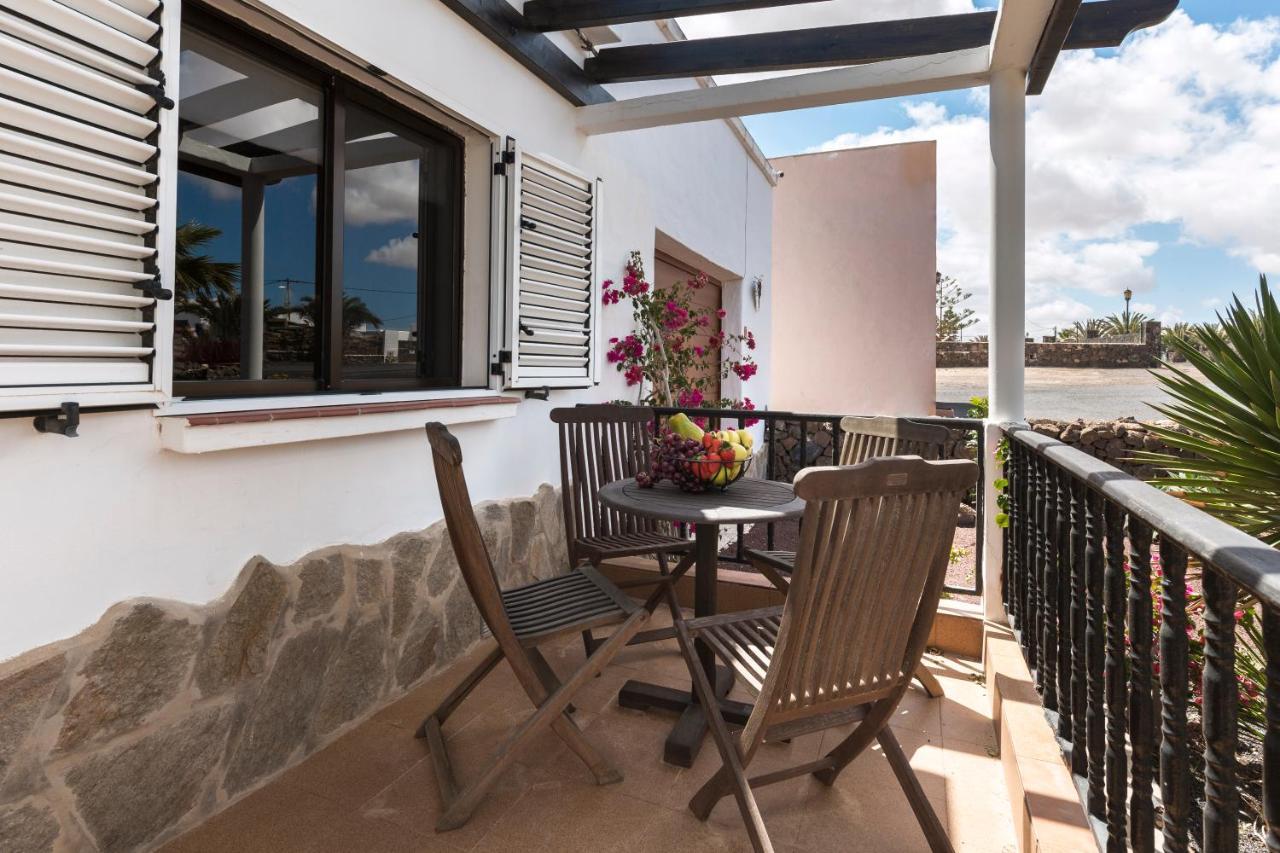 Home2Book Charming Casa Julianna Lajares Bagian luar foto
