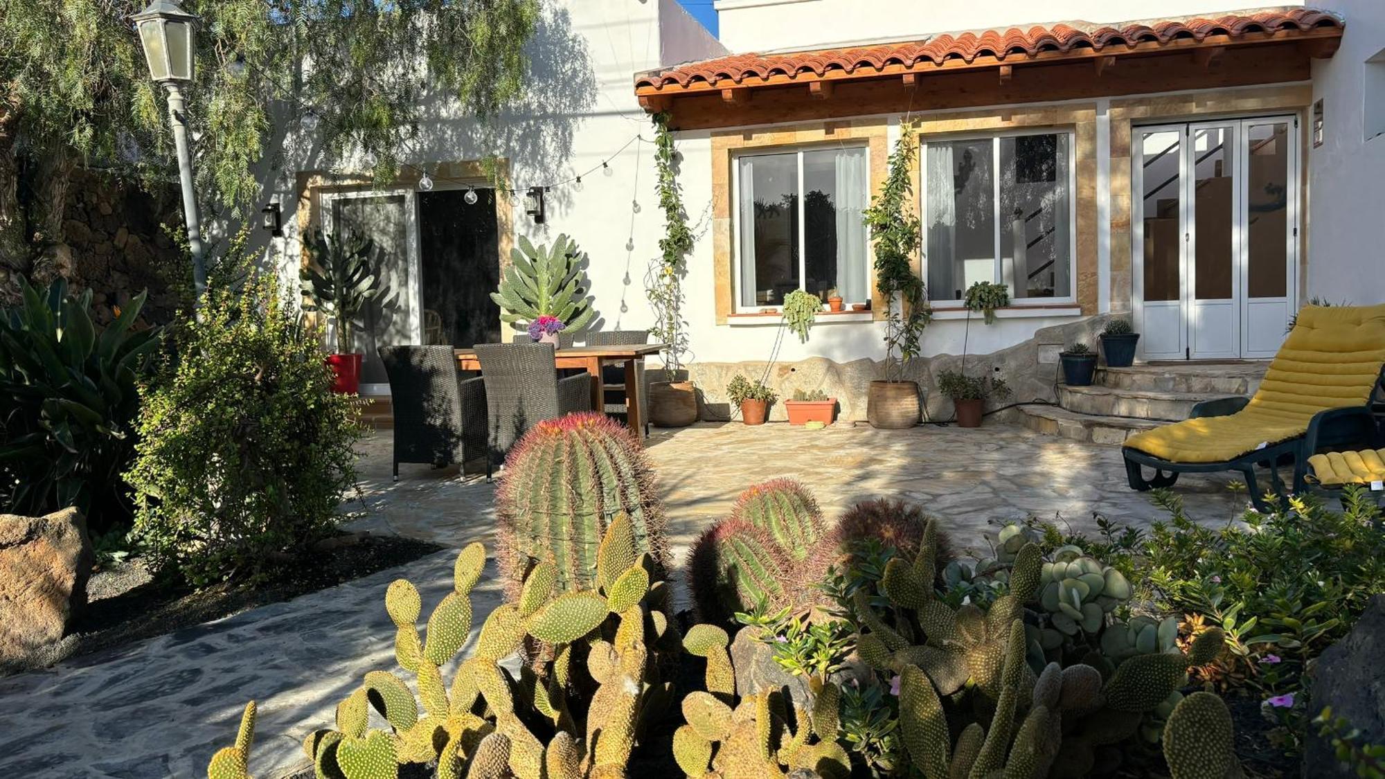 Home2Book Charming Casa Julianna Lajares Bagian luar foto
